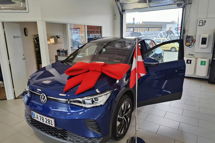Blå VW ID.4 fra 2024