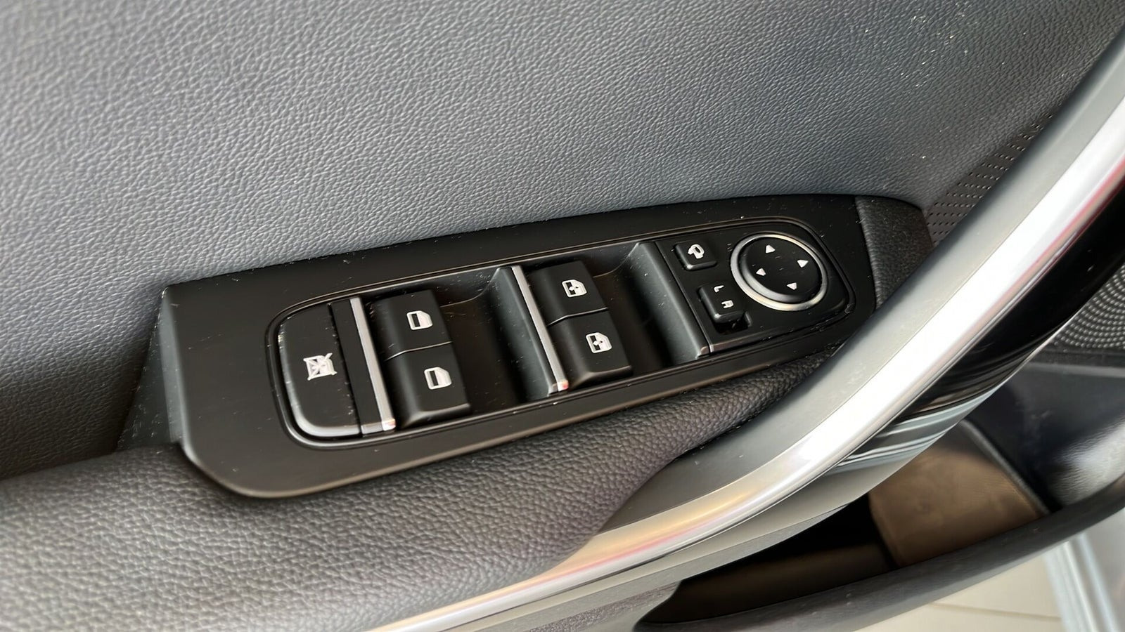 Sølv Kia Ceed fra 2021