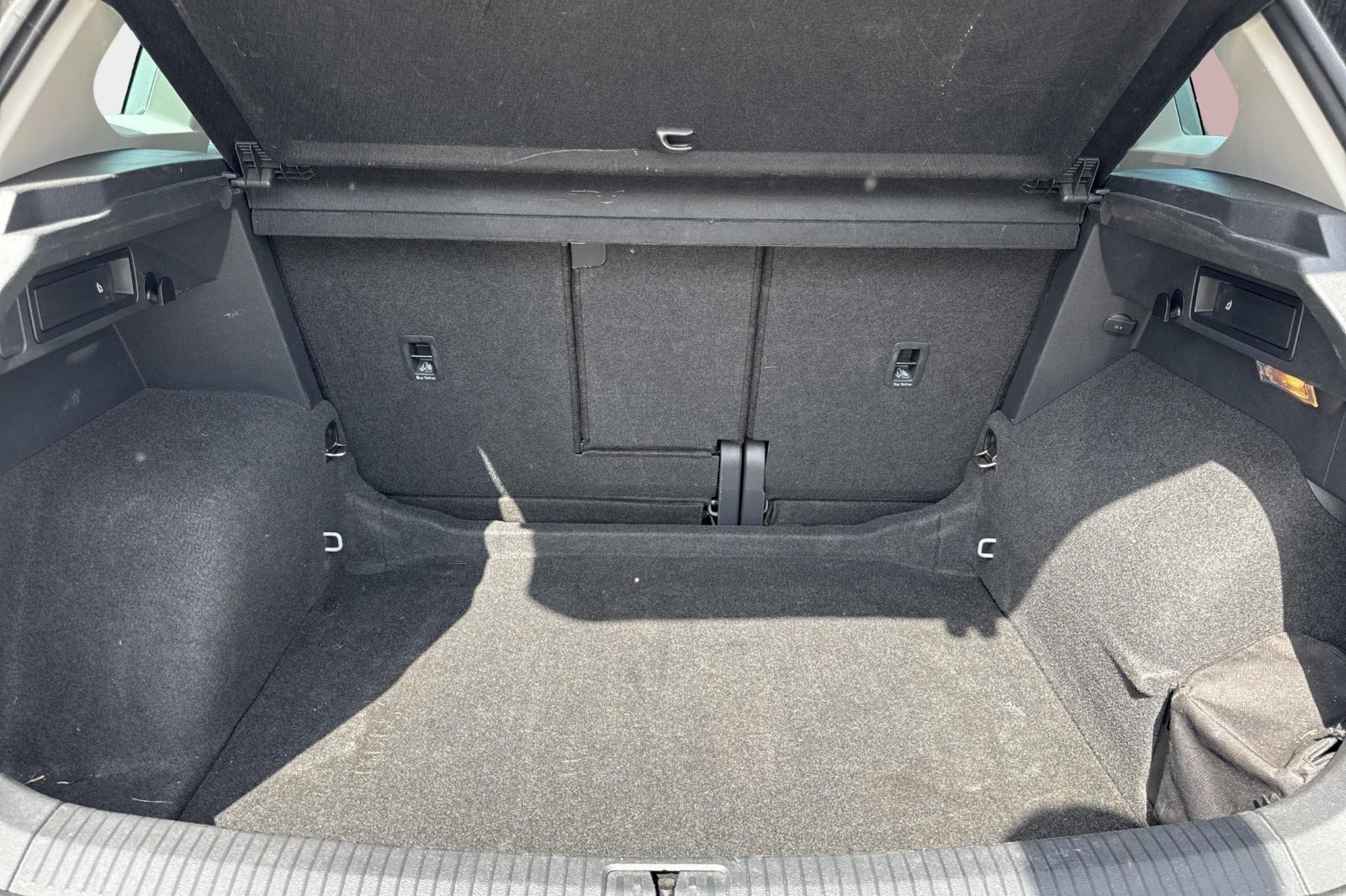 Sort VW Tiguan fra 2019