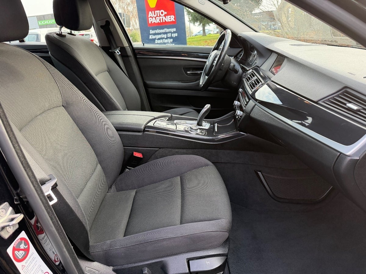 Sort BMW 520d fra 2013