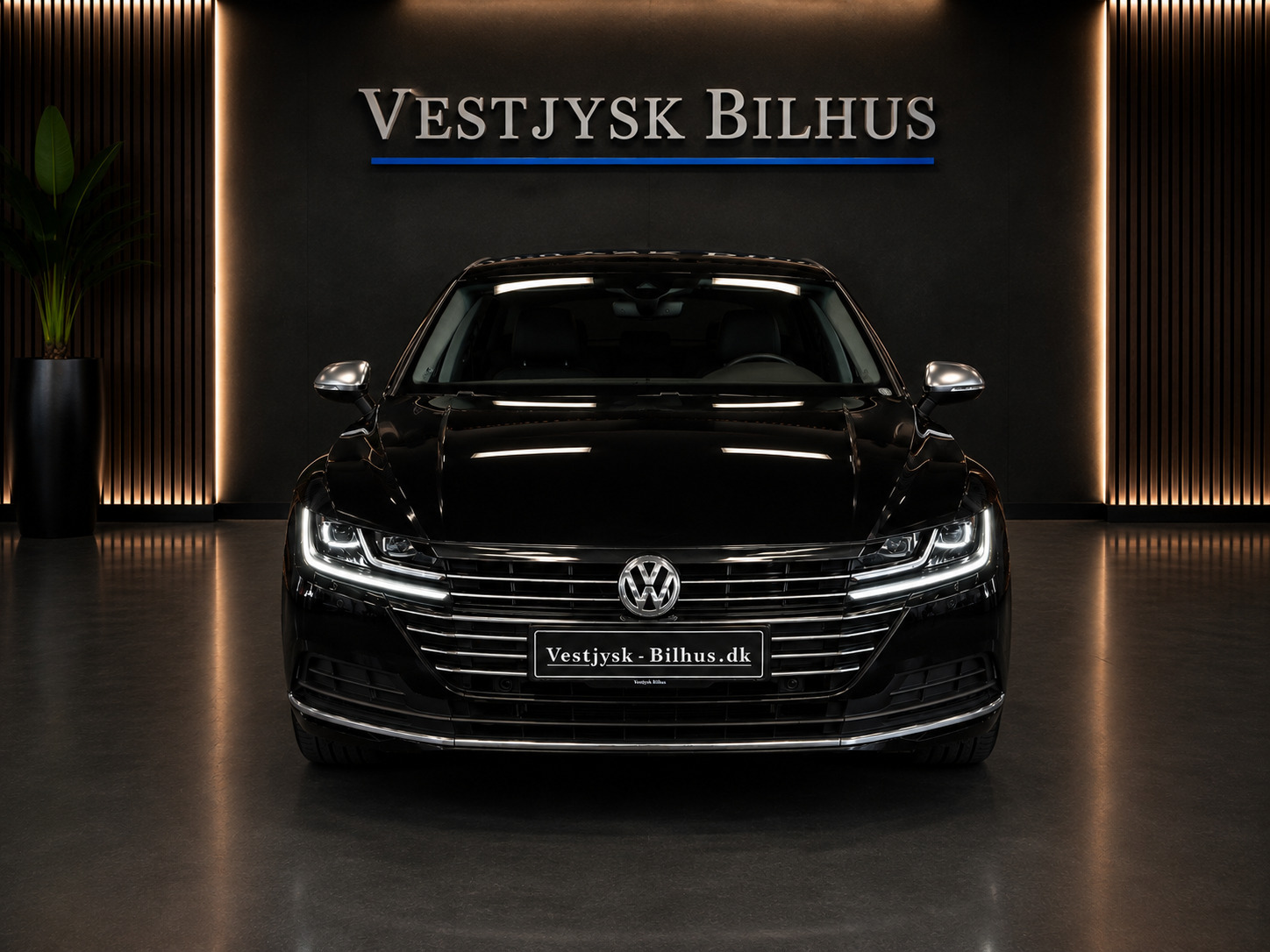 Sort VW Arteon fra 2018