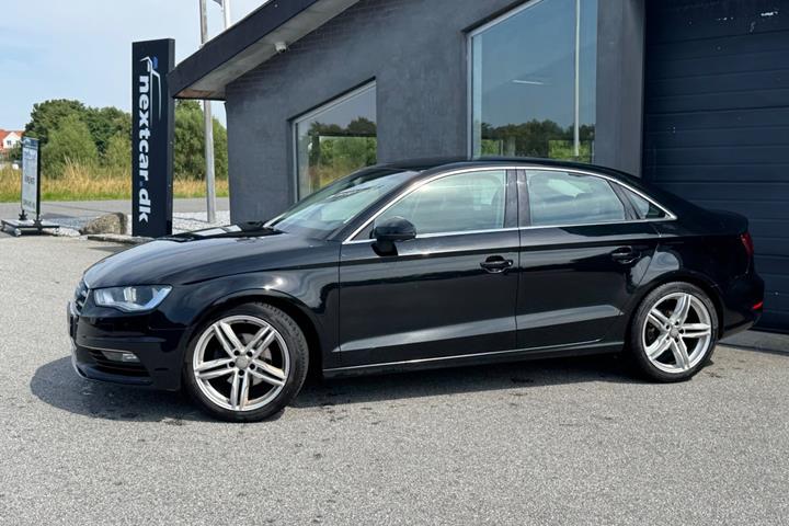 Sort Audi A3 fra 2015