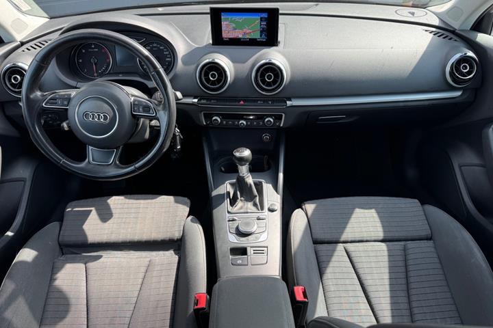 Sort Audi A3 fra 2015