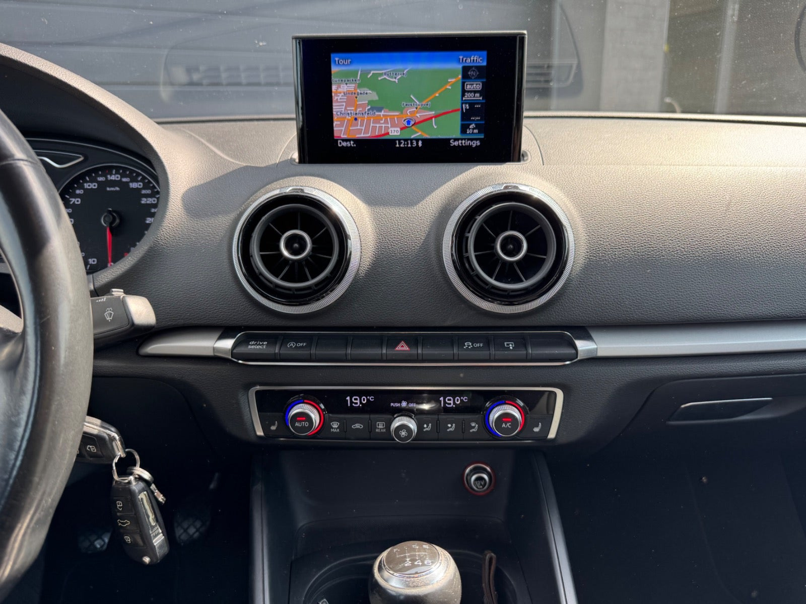 Sort Audi A3 fra 2015