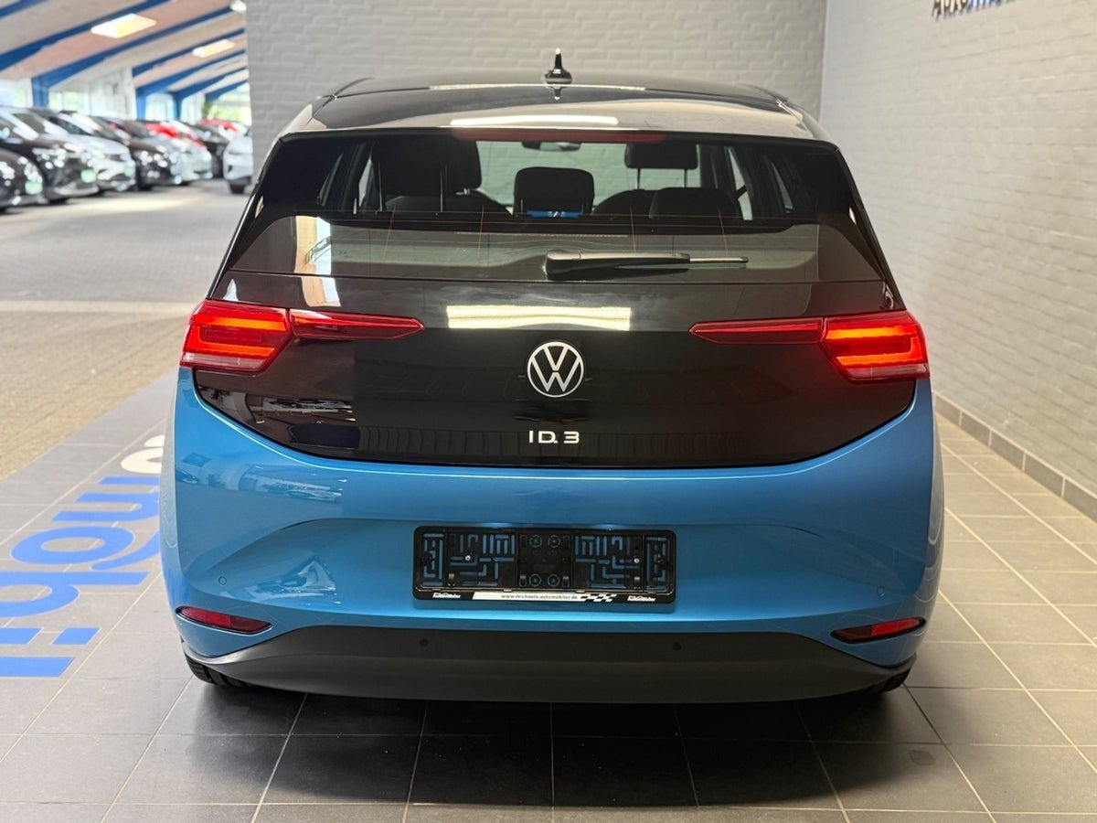 Blå VW ID.3 fra 2024