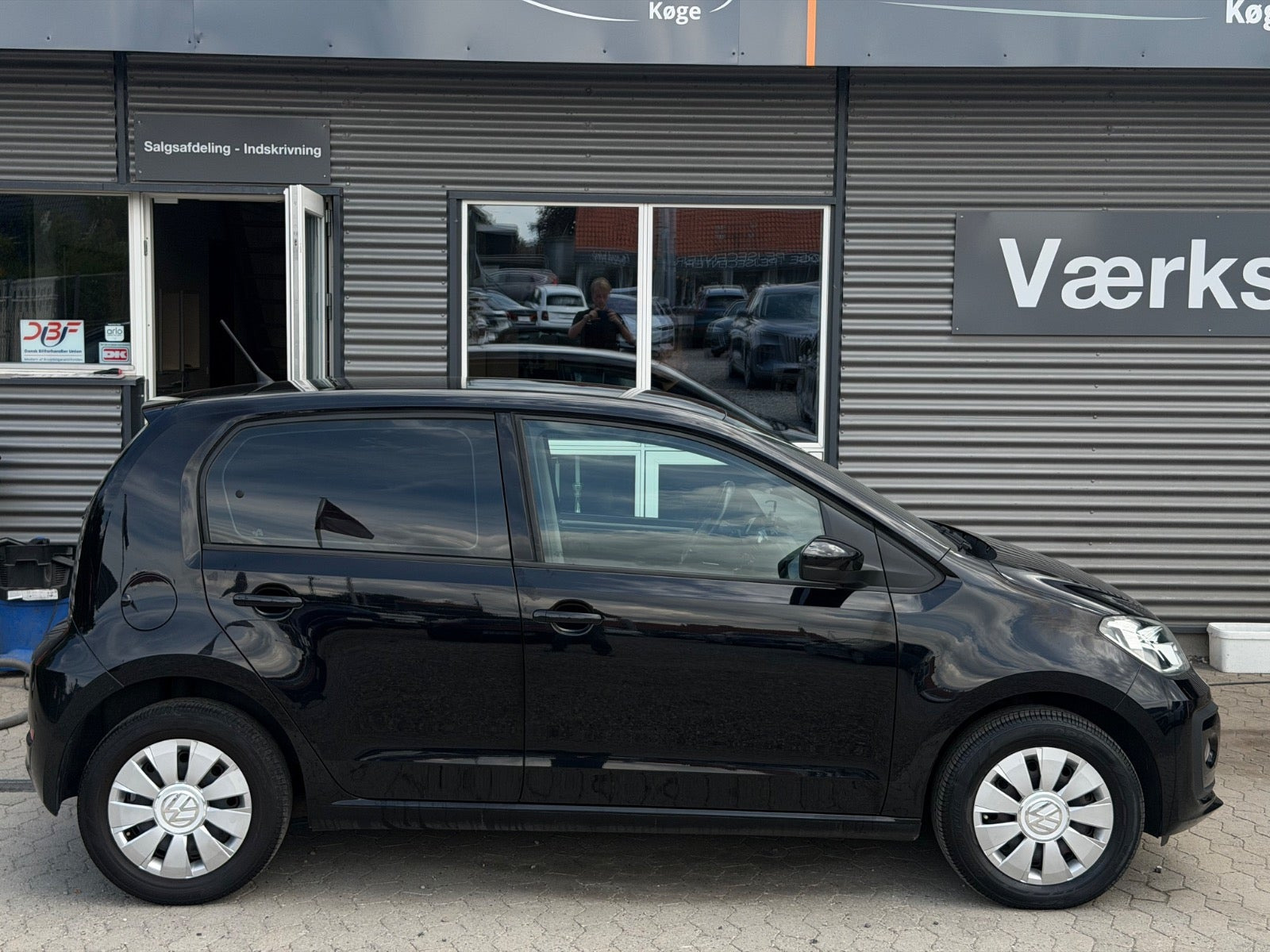 Sort VW UP! fra 2017