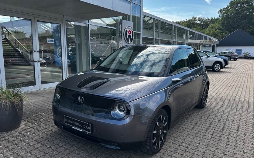 Honda e Advance