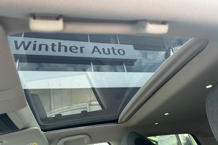 Grå Honda e fra 2020