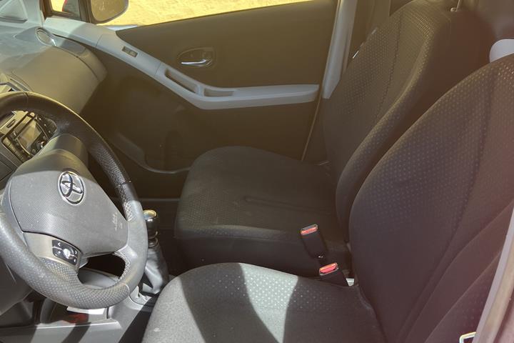 undefined Toyota Yaris fra 2010