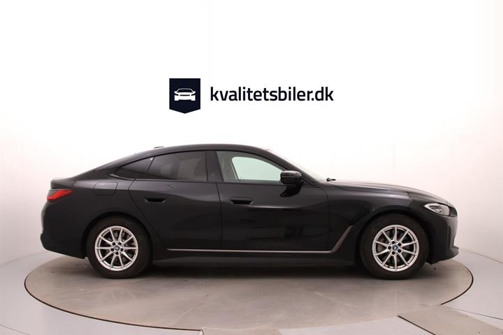 Sort BMW i4 fra 2023