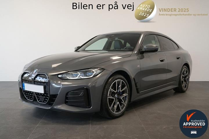 Grå BMW i4 fra 2022