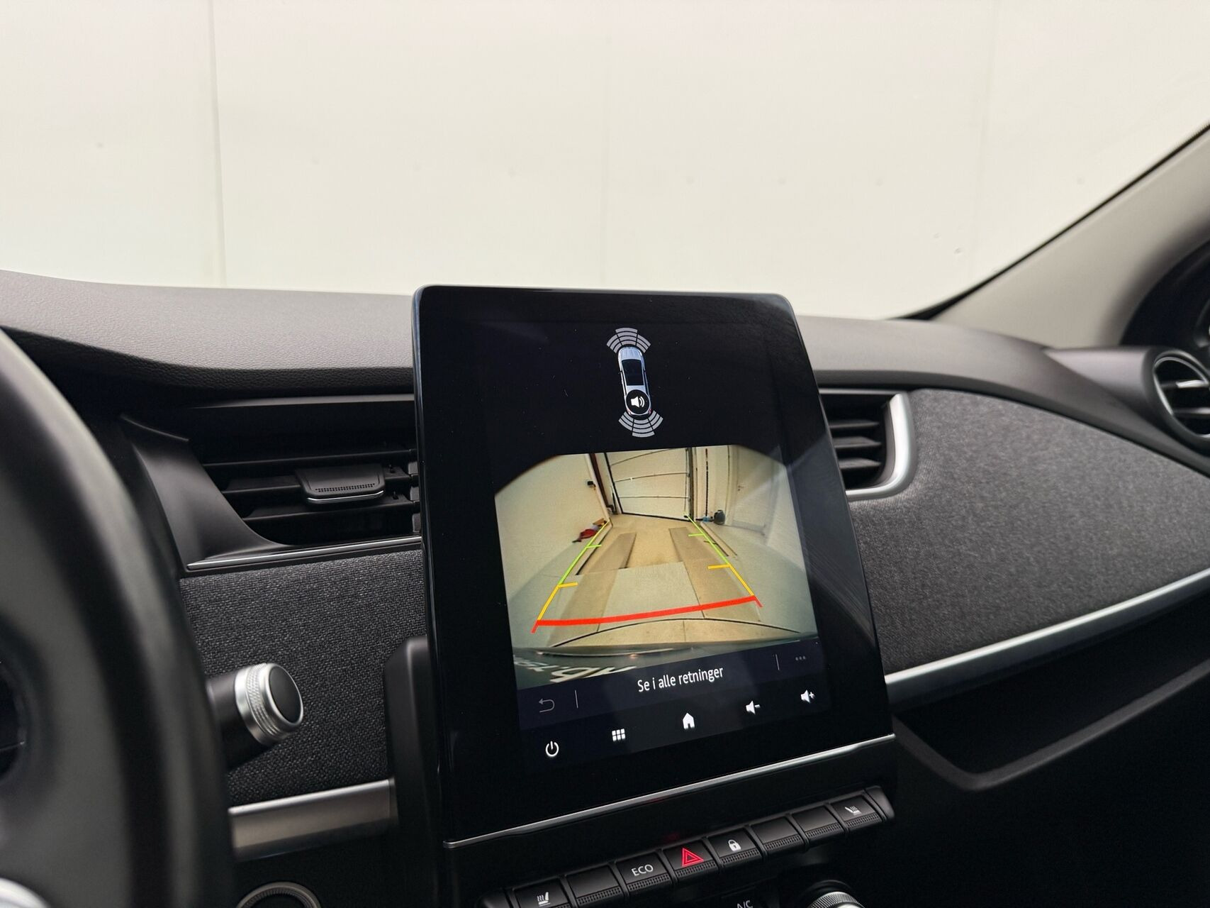 Grå Renault Zoe fra 2021