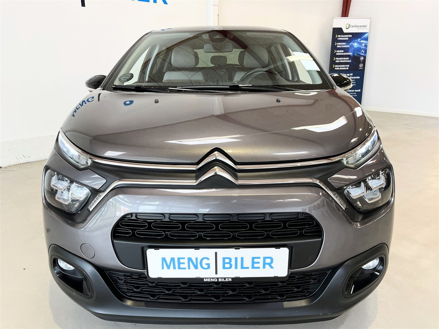 Grå Citroën C3 fra 2024