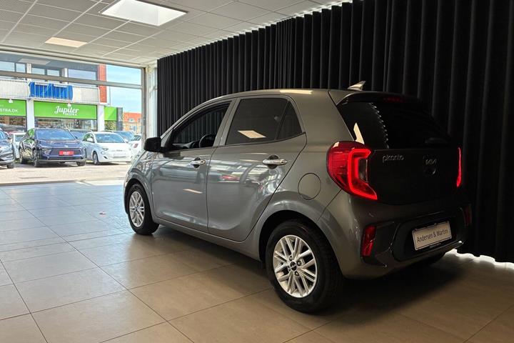 Grå Kia Picanto fra 2023