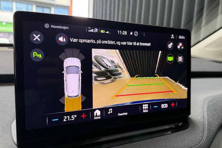 Blå Skoda Enyaq fra 2023