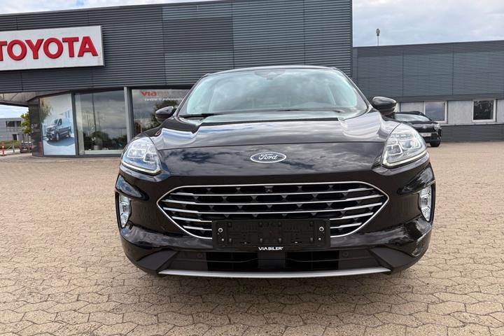 Sort Ford Kuga fra 2020