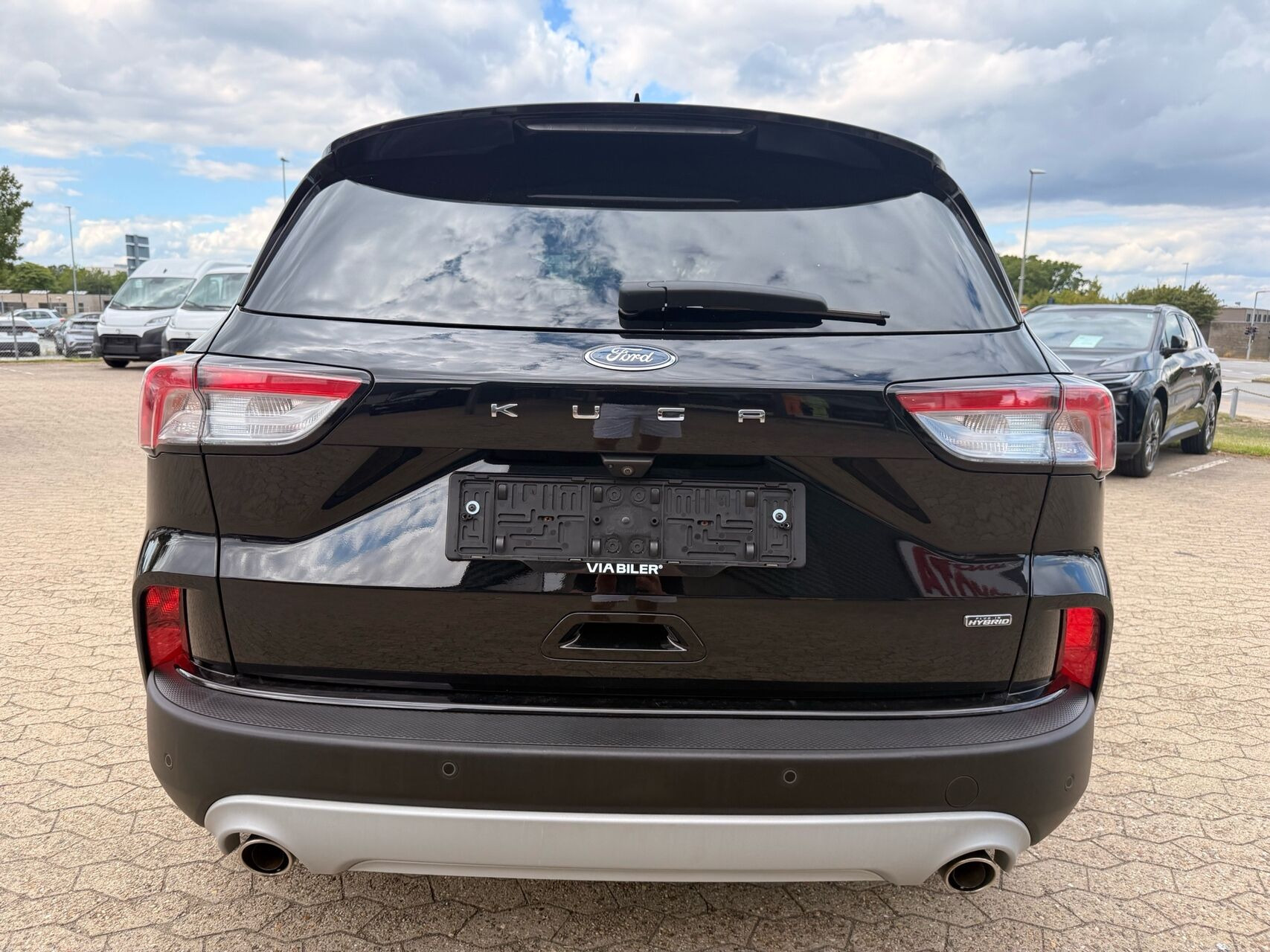 Sort Ford Kuga fra 2020