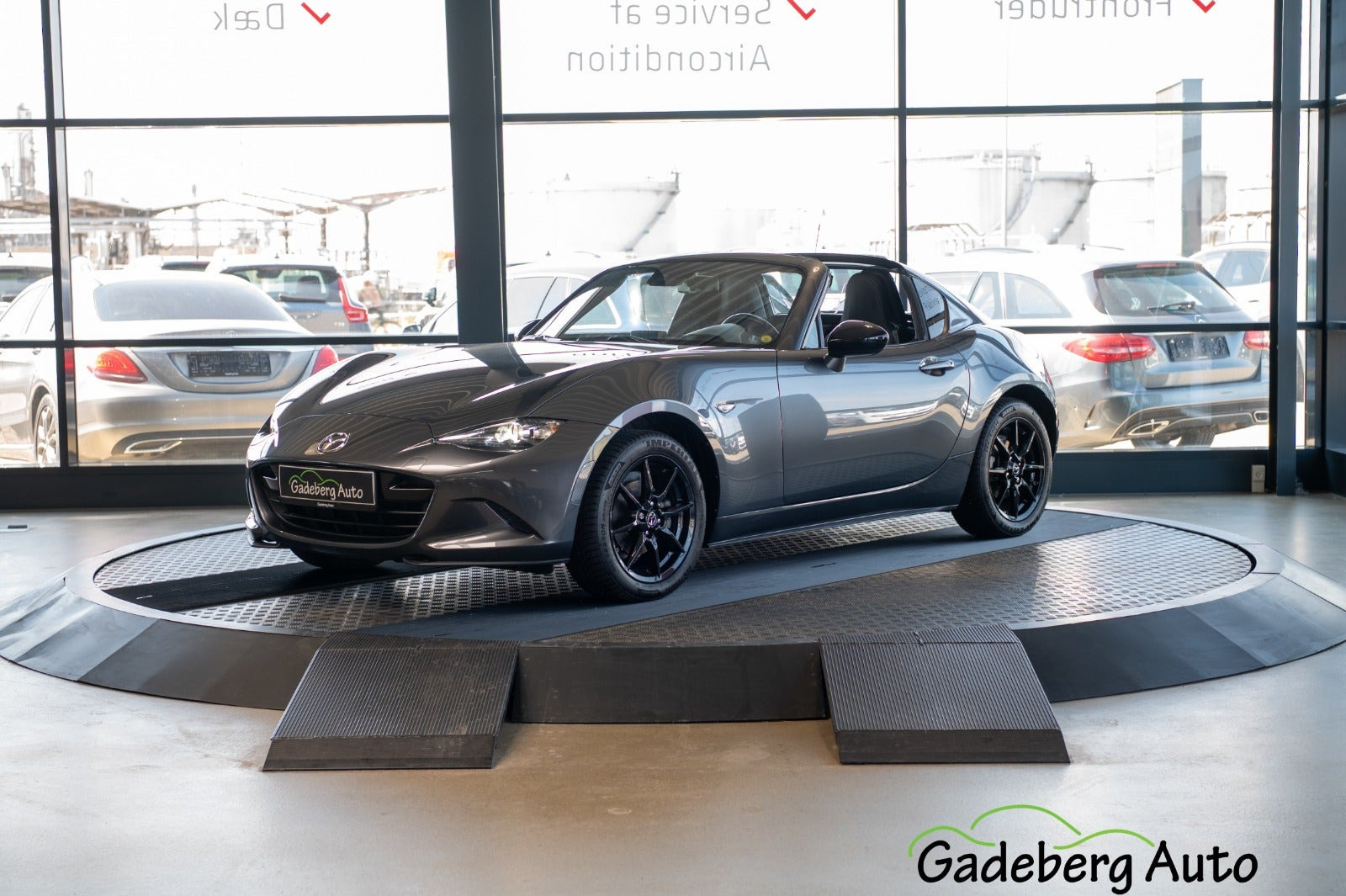 Mazda MX-5 1,5 SkyActiv-G 132 RF Sky