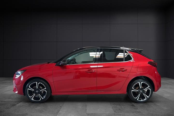 Rød Opel Corsa fra 2020