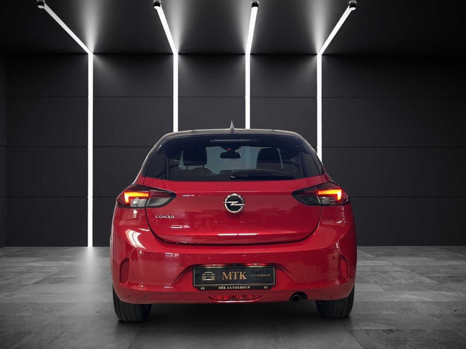 Rød Opel Corsa fra 2020