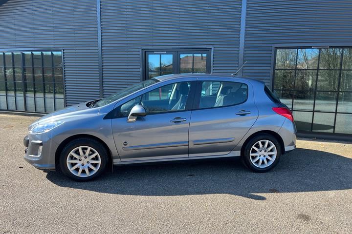 undefined Peugeot 308 fra 2011