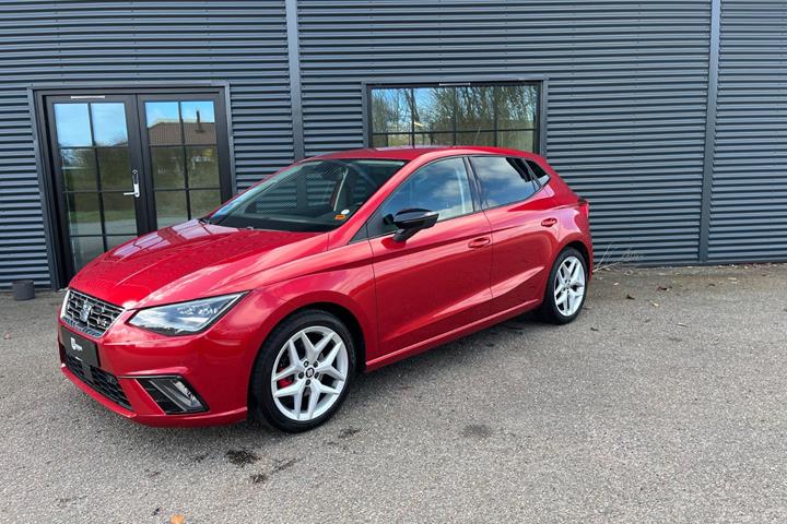 Rød Seat Ibiza fra 2018
