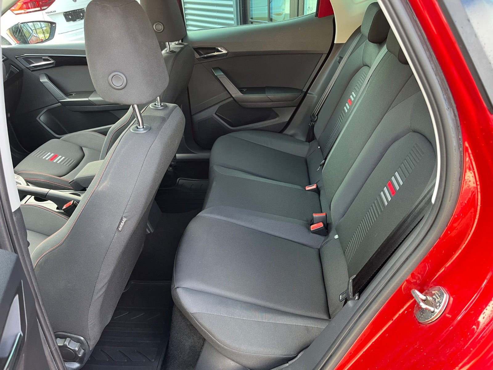 Rød Seat Ibiza fra 2018