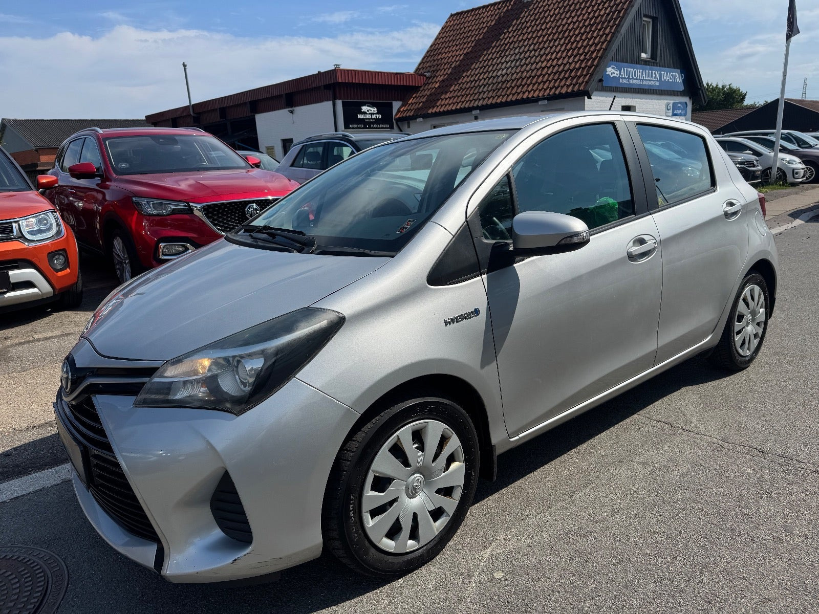undefined Toyota Yaris fra 2015