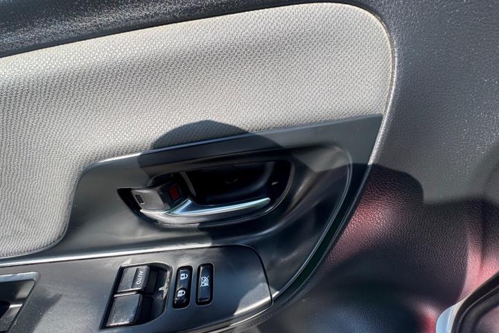 undefined Toyota Yaris fra 2015
