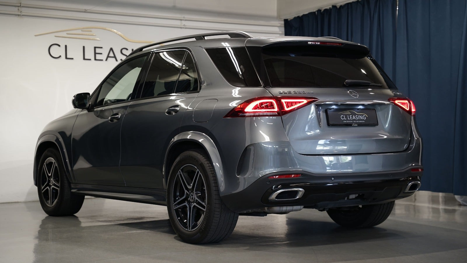 Grå Mercedes GLE350 de fra 2022