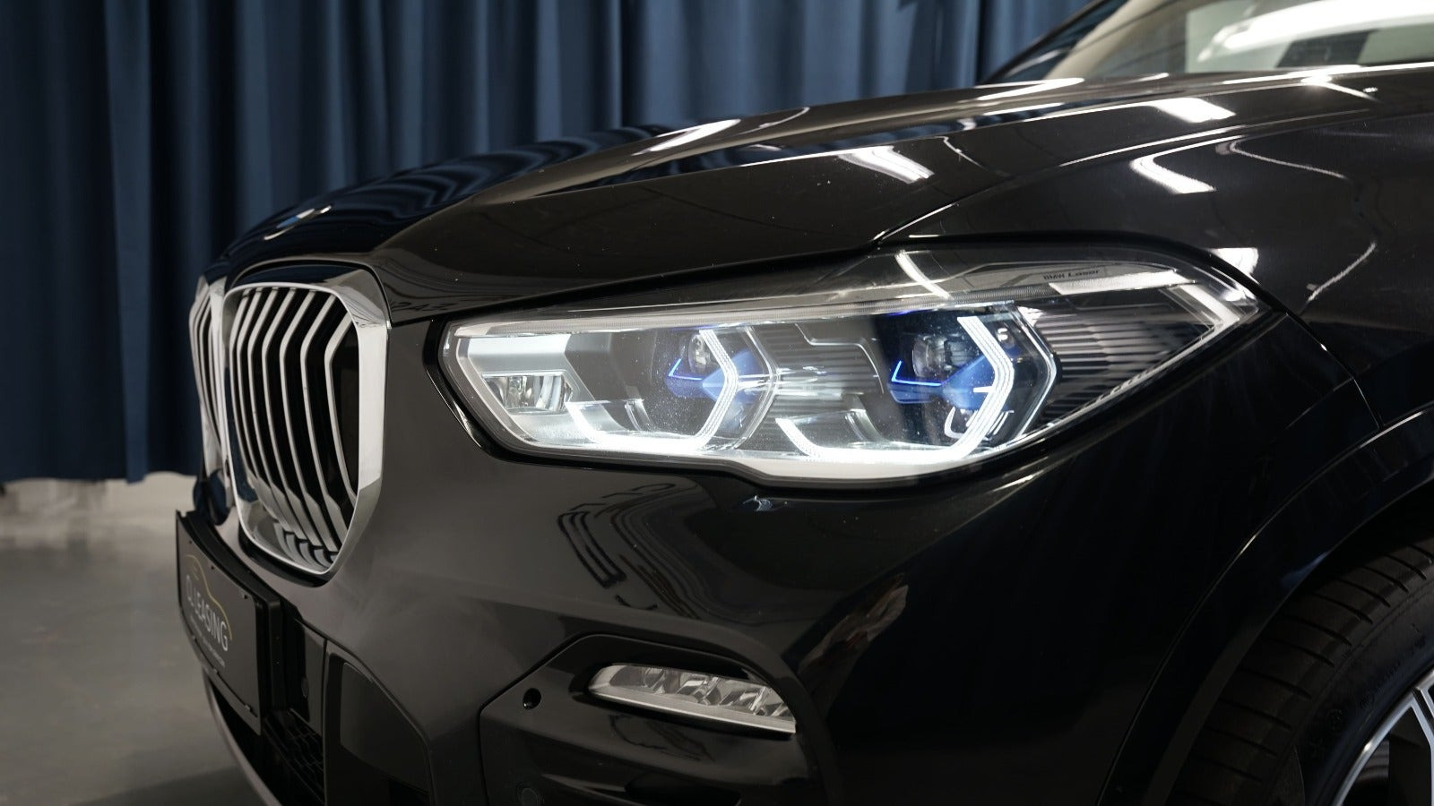 Sort BMW X5 fra 2020
