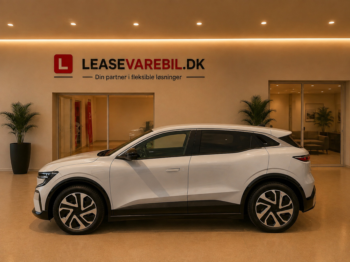 Grå Renault Megane E-Tech fra 2023