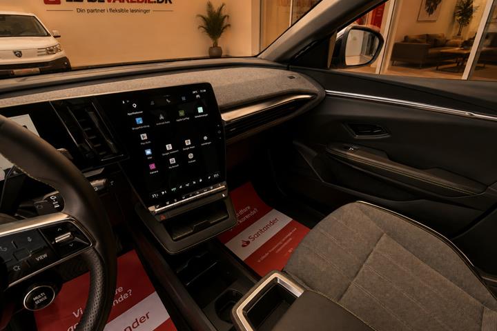 Grå Renault Megane E-Tech fra 2023