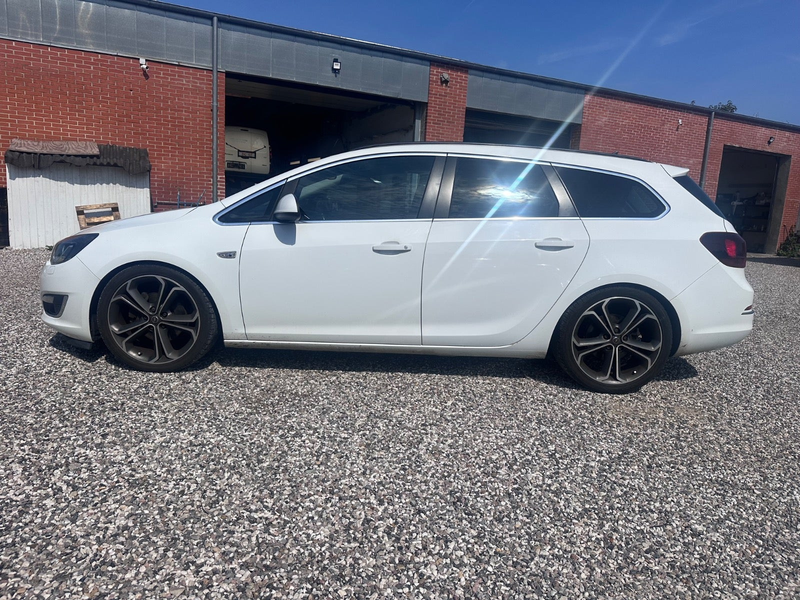 undefined Opel Astra fra 2015