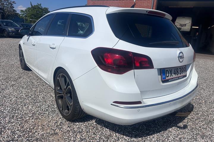 undefined Opel Astra fra 2015