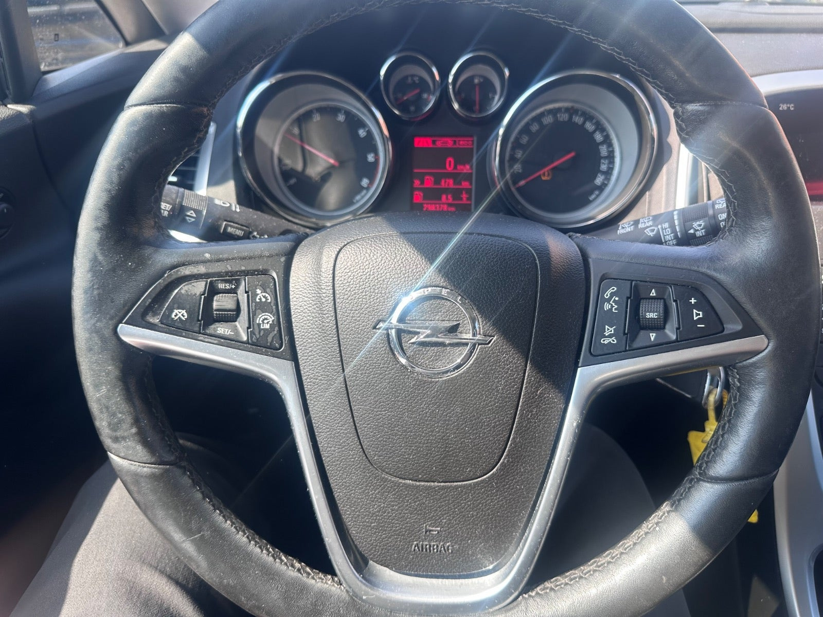 undefined Opel Astra fra 2015