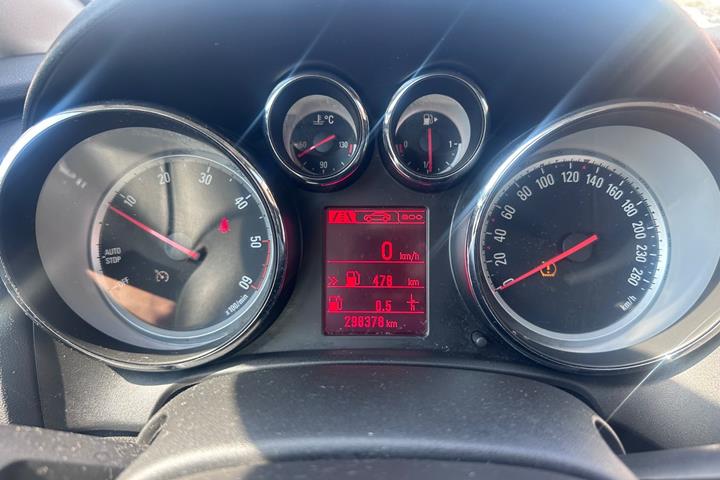 undefined Opel Astra fra 2015