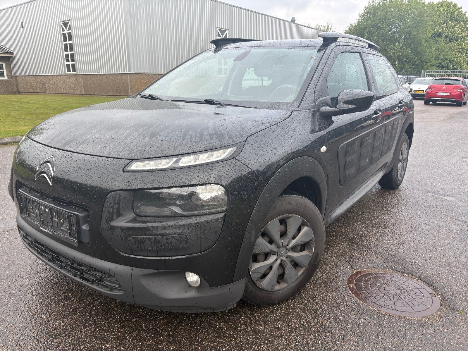 Sort Citroën C4 Cactus fra 2016