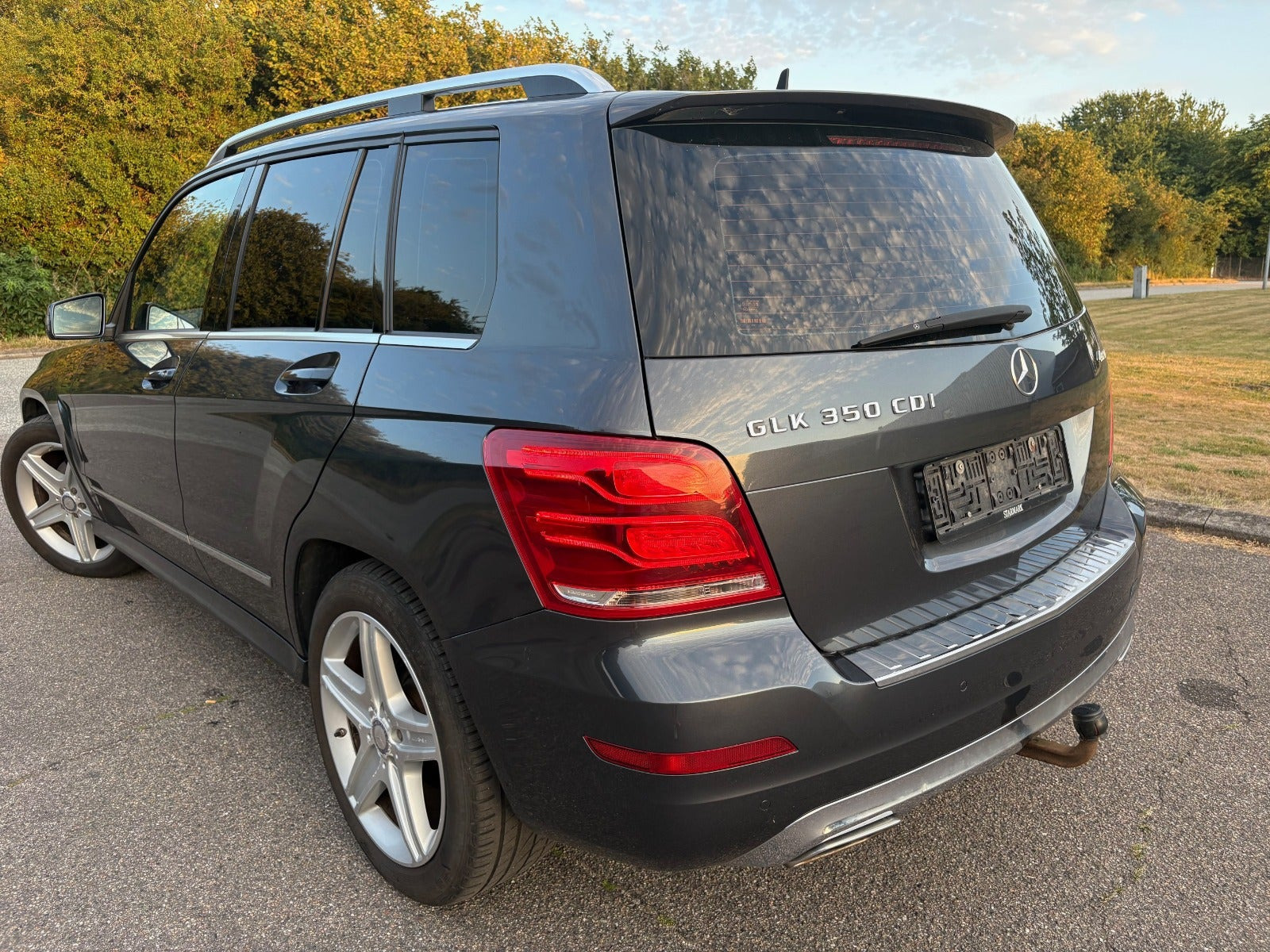 Sort Mercedes GLK350 fra 2015
