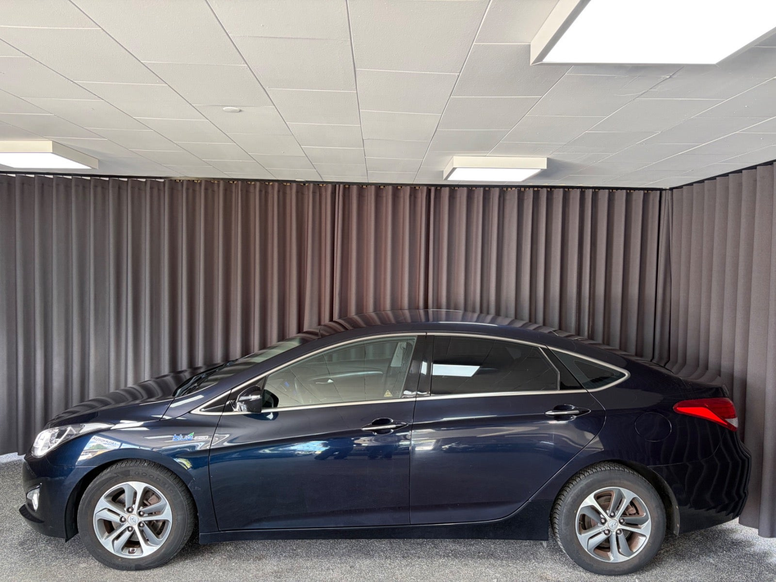 Sort Hyundai i40 fra 2014