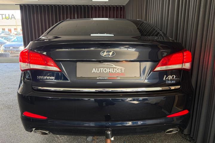 Sort Hyundai i40 fra 2014