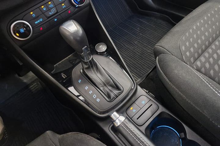 Blå Ford Fiesta fra 2018