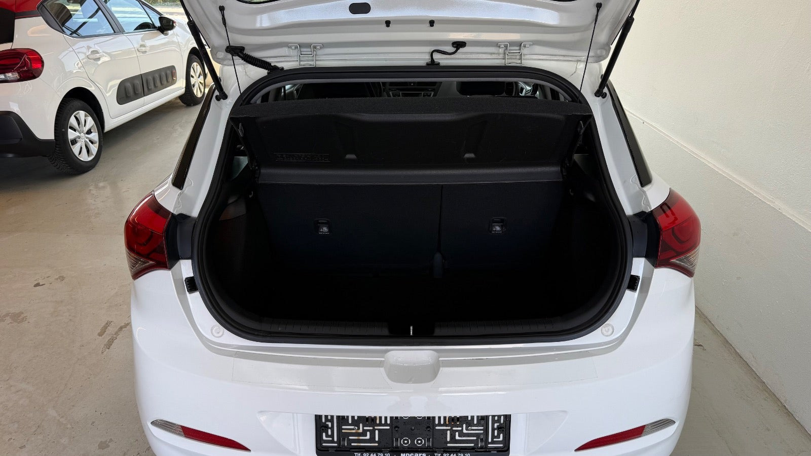 Hvid Hyundai i20 fra 2015