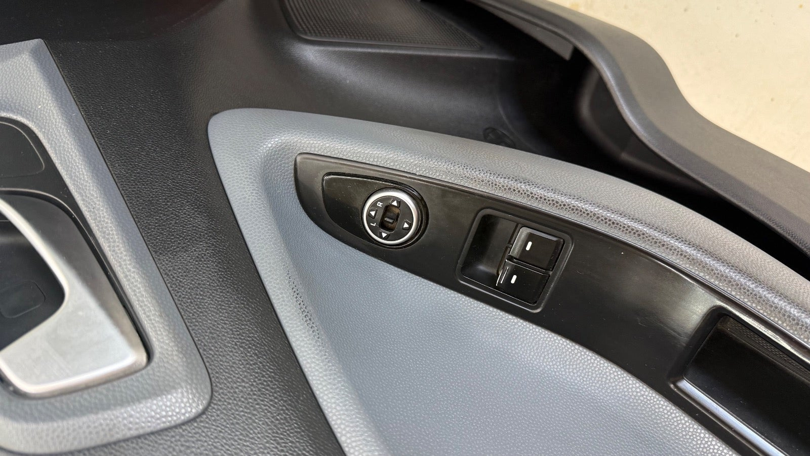Hvid Hyundai i20 fra 2015