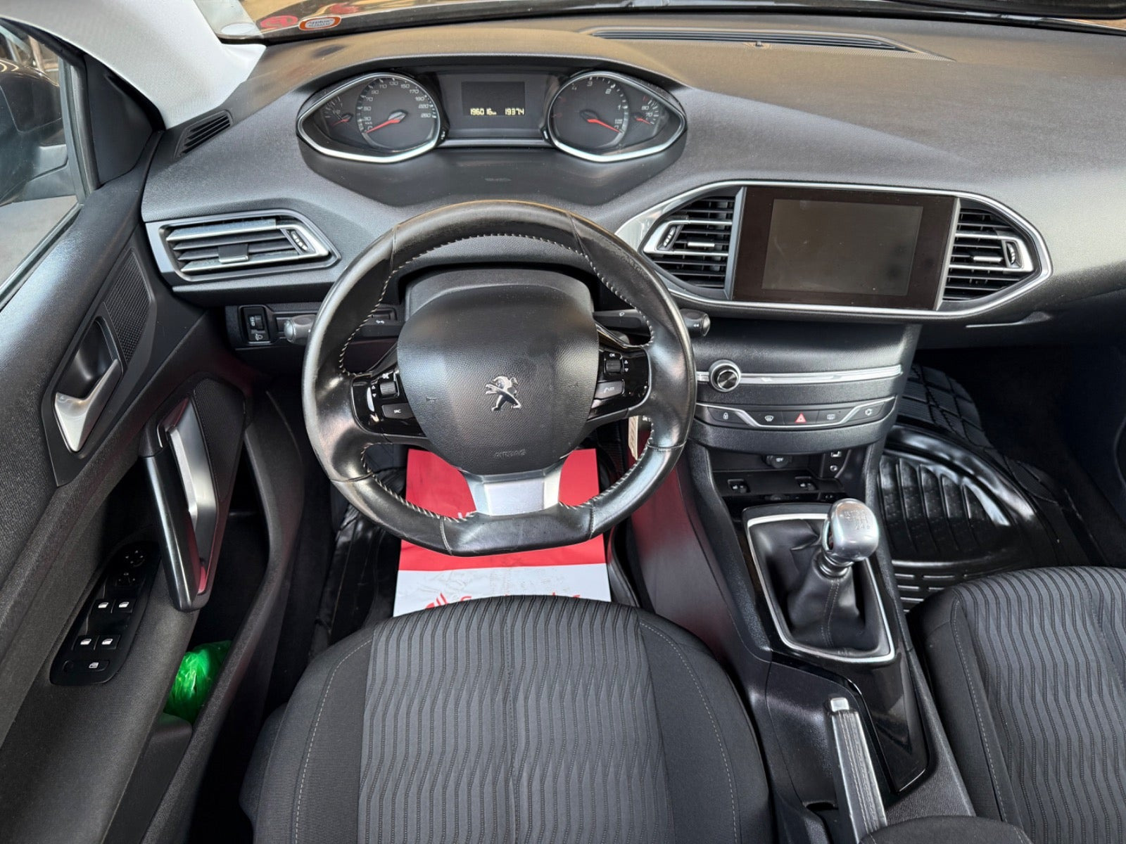 undefined Peugeot 308 fra 2015