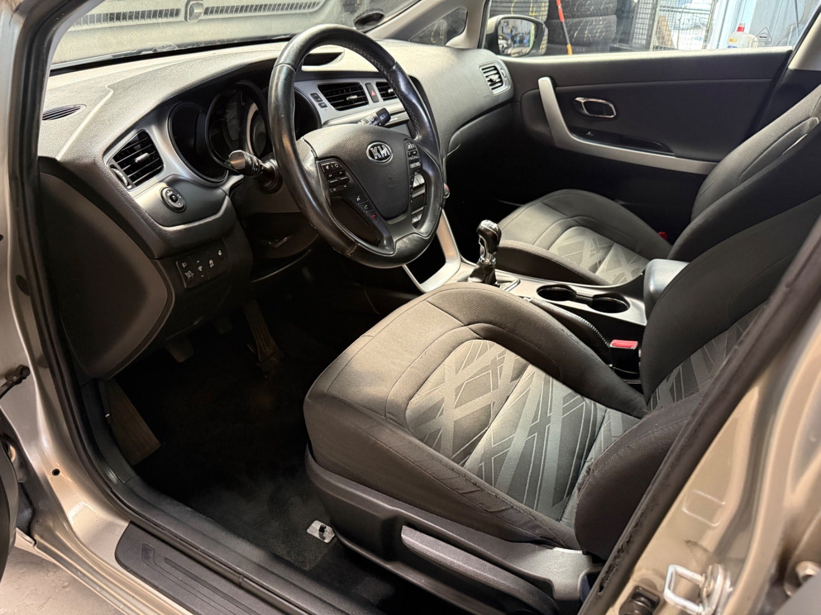 undefined Kia Ceed fra 2014