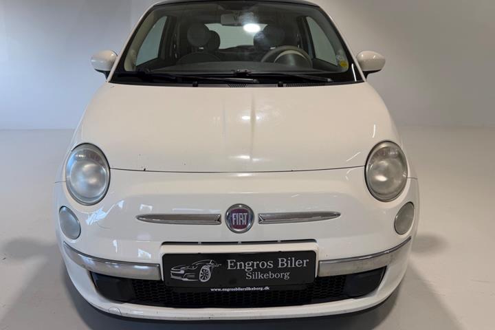 Hvid Fiat 500 fra 2011