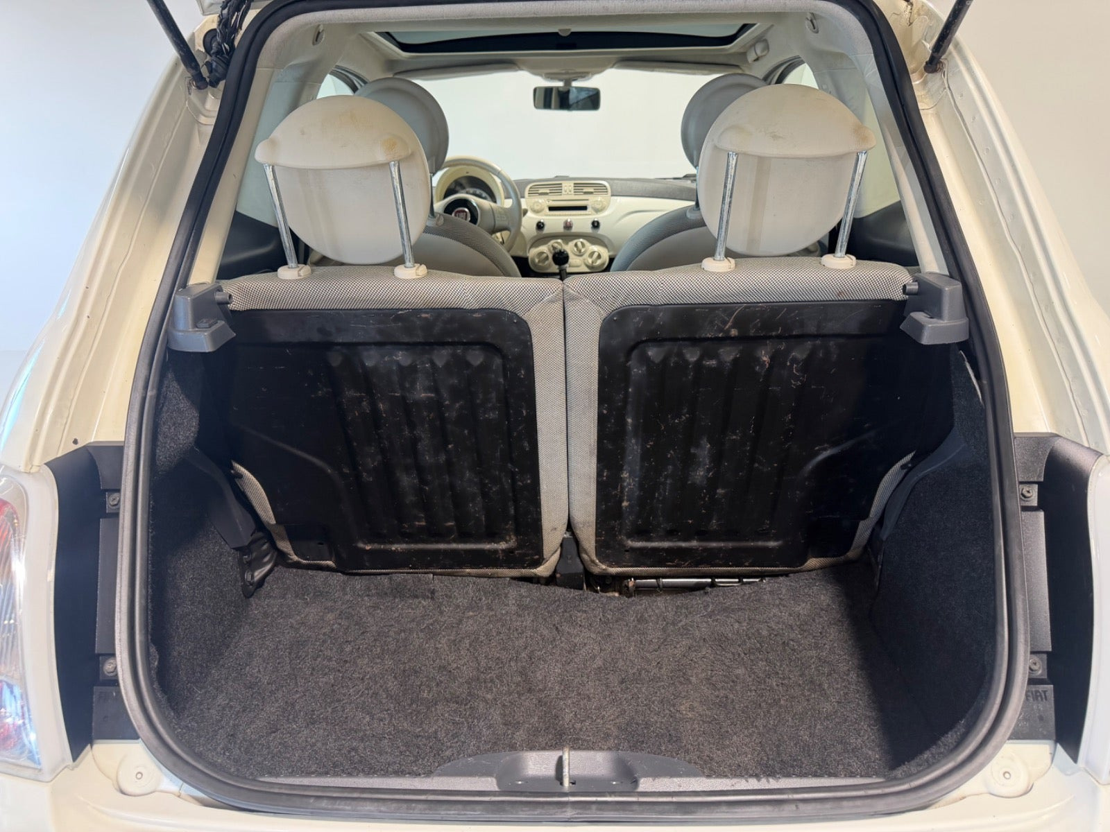 Hvid Fiat 500 fra 2011
