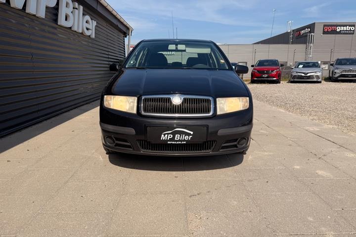 Sort Skoda Fabia fra 2006