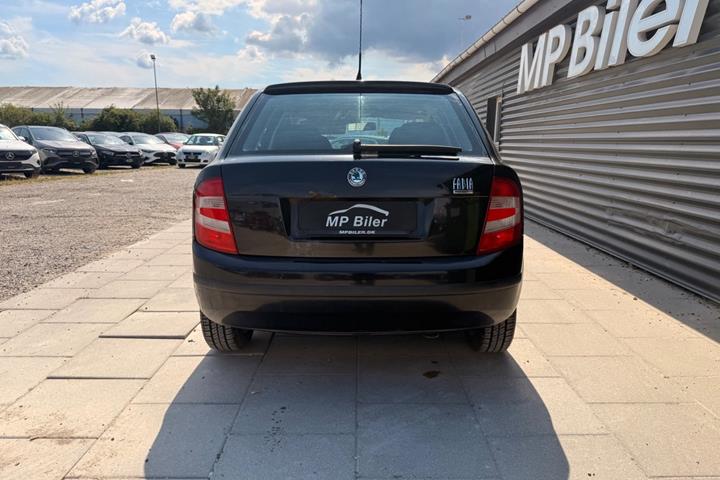 Sort Skoda Fabia fra 2006